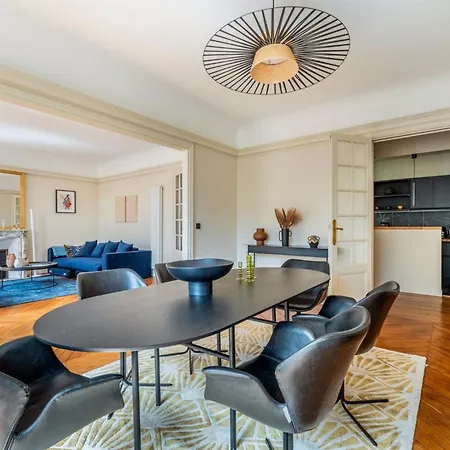 Renovated Family Flat - 3rd - Square Du Temple * Parigi